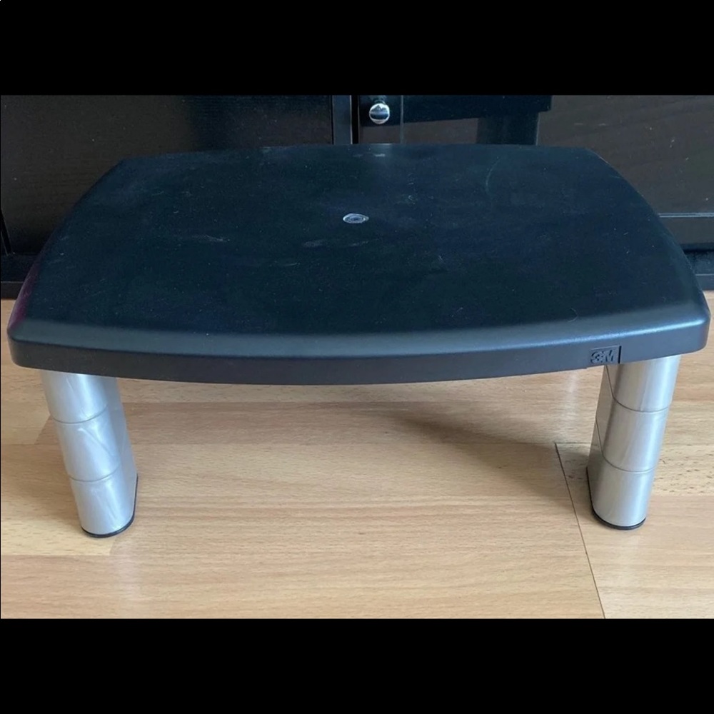 3M Corp Monitor Stand